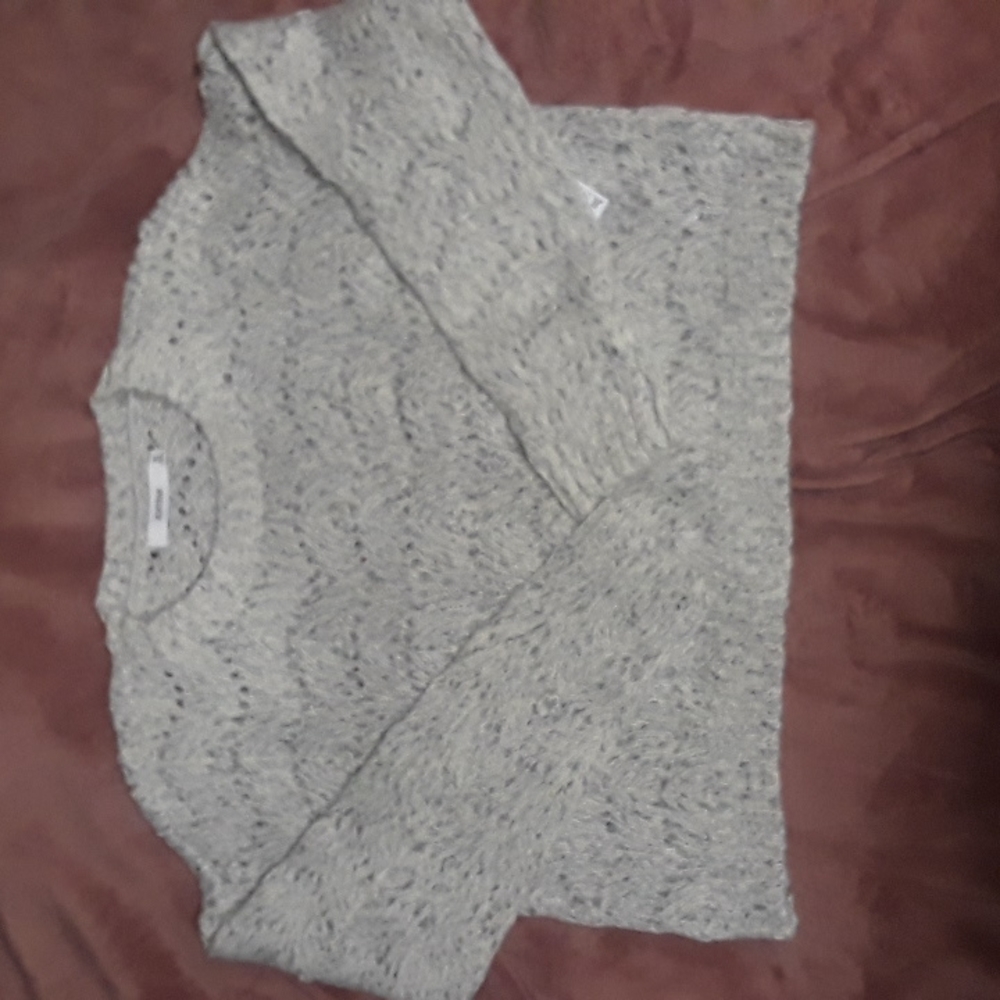 Cropped sweater